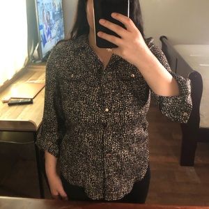 Dana Buchman Sz M Printed Button Down Blouse